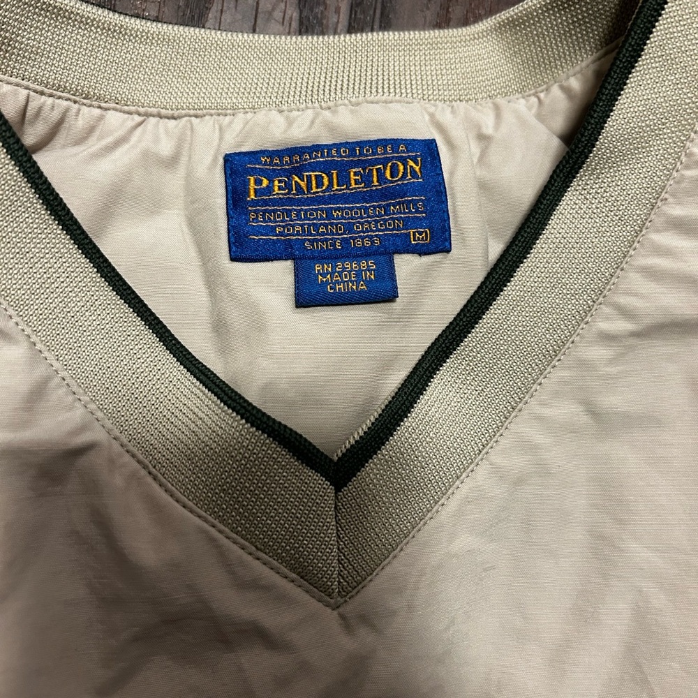 Pendleton windbreaker - Picture 4 of 4